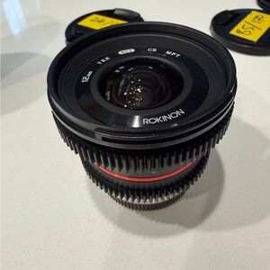 12mm T2.2 CS-MFT Wide Angle Cine Lens - Black